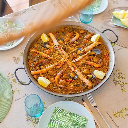 Altamira - Plusholidays