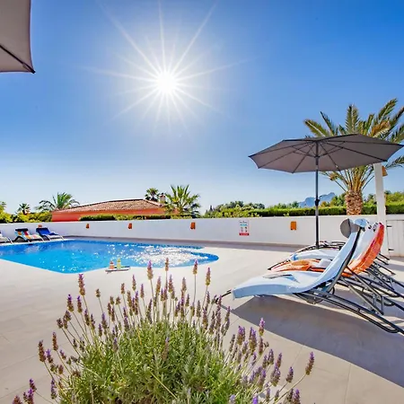 Altamira - Plusholidays