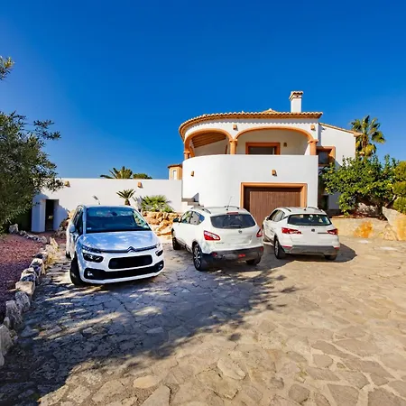 Altamira - Plusholidays Villa *