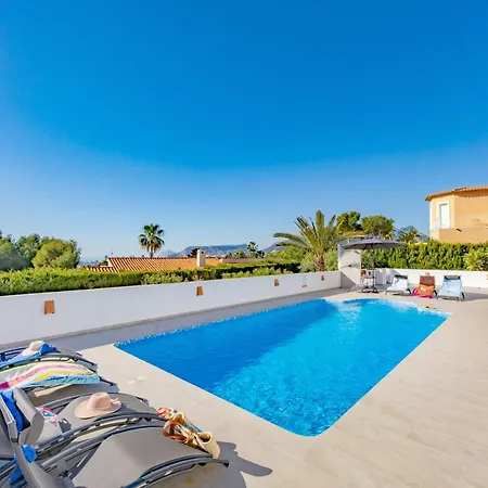 Altamira - Plusholidays *