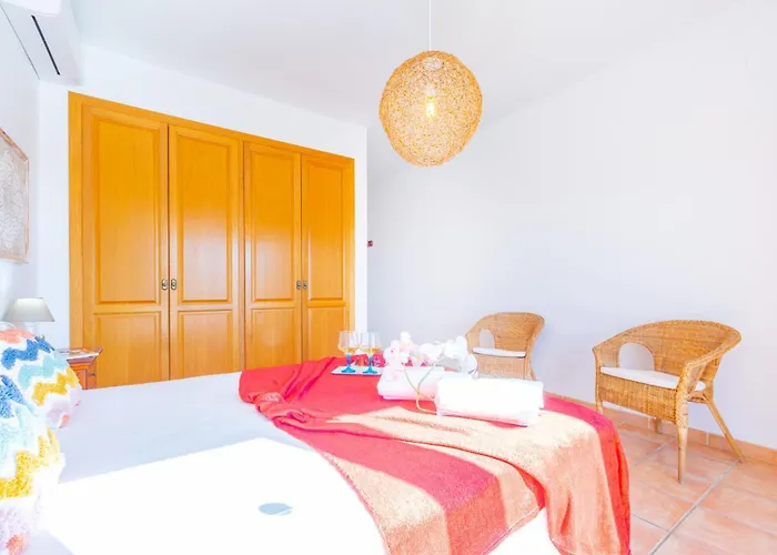 Vila Altamira - Plusholidays