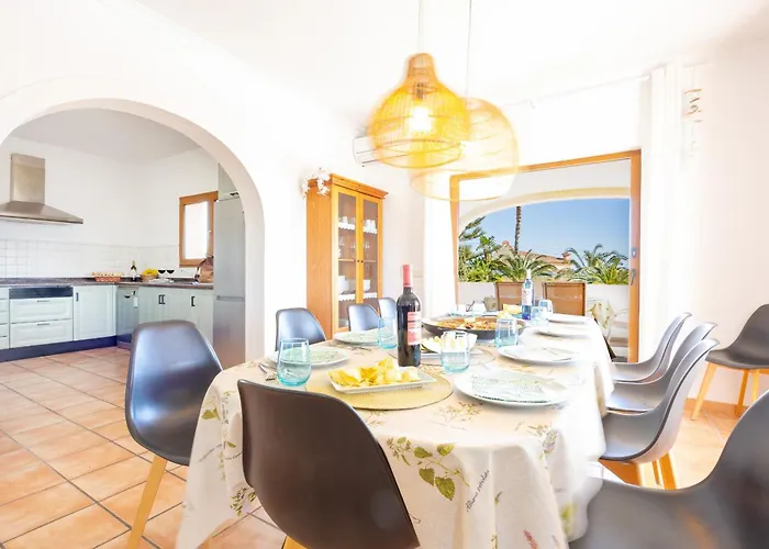 Altamira - Plusholidays * Ifach