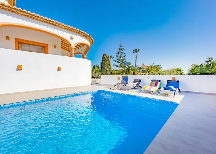 Altamira - Plusholidays Vila *