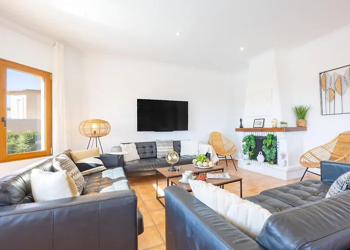 Altamira - Plusholidays * Ifach